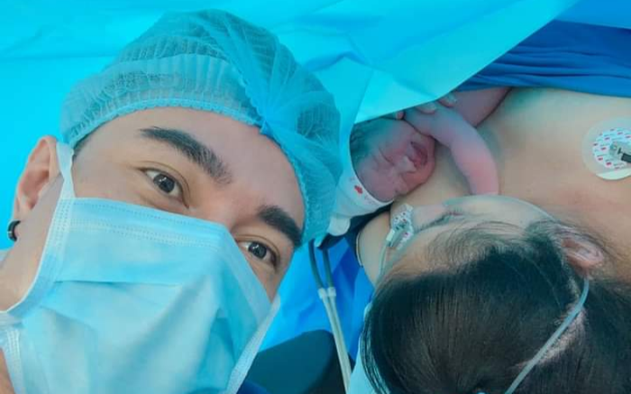 Bà xã Lê Dương Bảo Lâm hạ sinh bé gái thứ hai