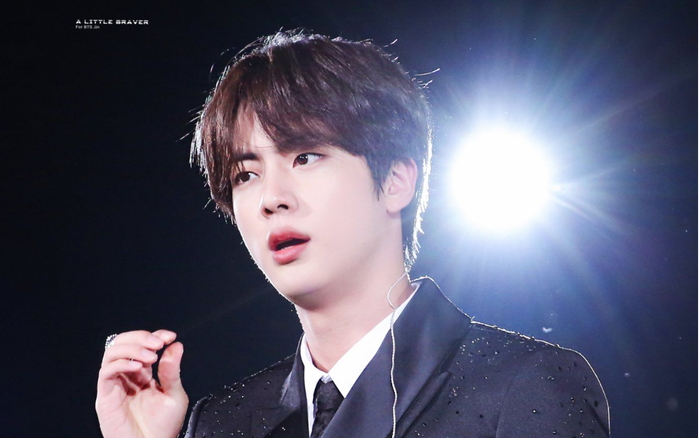 Tranh cãi BTS miễn nghĩa vụ quân sự, Big Hit thông báo Jin hoãn nhập ngũ: Knet nói gì?