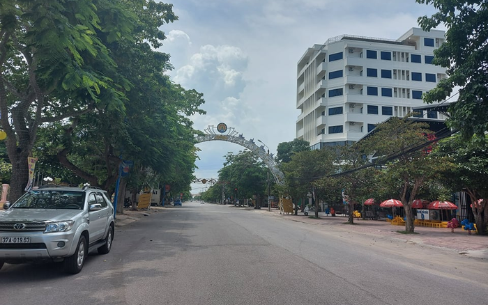 Hóa đơn tiền điện tăng vọt dù chủ khách sạn ở Cửa Lò chỉ hoạt động cầm chừng