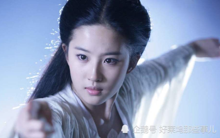 Ai nói tiên nữ không giống Hoa Mộc Lan? Lưu Diệc Phi bị nhầm là đàn ông trên phim trường