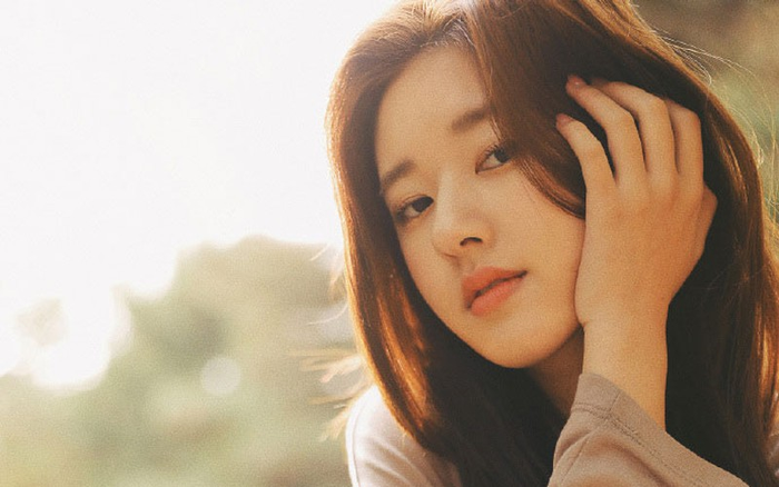 Phía Triệu Lộ Tư phủ nhận việc hủy kết bạn với Vu Chính, chứng minh mình không vong ân bội nghĩa như tin đồn