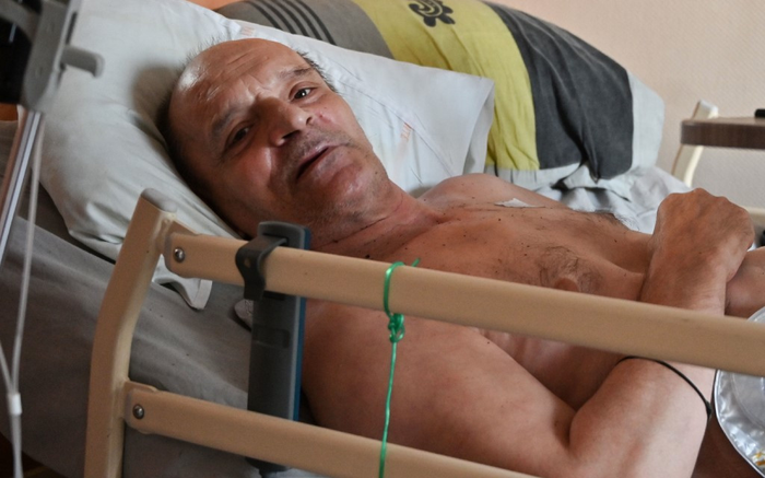 Bị Tổng thống Pháp từ chối quyền được chết, người đàn ông muốn livestream cái chết của mình