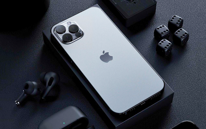 Nhà sản xuất ốp lưng xác nhận thiết kế thật của iPhone 12