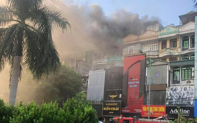 Hà Nội: Cháy lớn tại quán karaoke XO ở đường Hoàng Quốc Việt