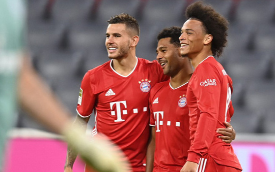 Bayern 8-0 Schalke: Sức mạnh hủy diệt của nhà vô địch châu Âu