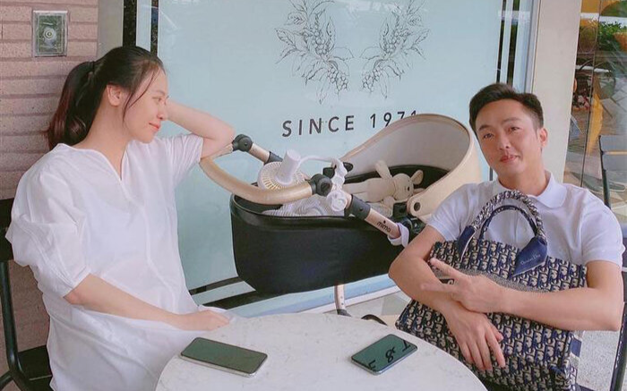 Cường Đô La khoe giữ con cho vợ đi chơi nhưng cuối cùng lại bị Đàm Thu Trang 'bóc phốt' ngược