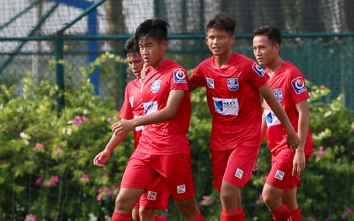 Học viện NutiFood ngược dòng ngoạn mục hạ Sài Gòn, giành vé vào bán kết