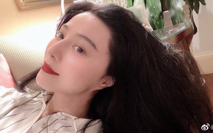 Phạm Băng Băng khiến fan chao đảo khi khoe góc nghiêng thần thánh ở tuổi 39