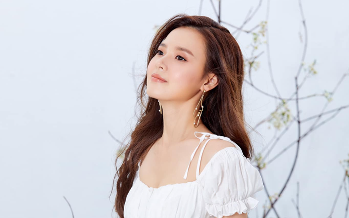 Midu chia sẻ về lí do cố gắng kiếm thật nhiều tiền