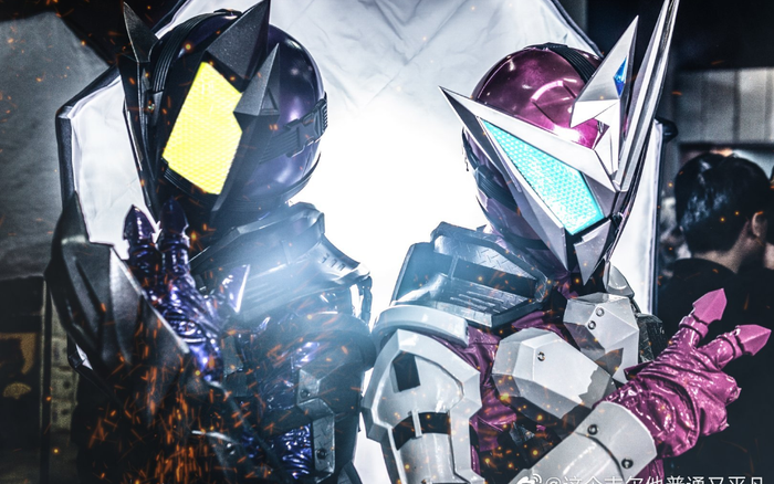 Trầm trồ trước loạt ảnh cosplay của bộ đôi Kamen Rider Horobi & Jin