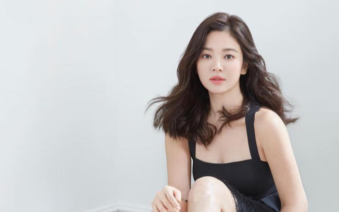 Song Hye Kyo xúc động mạnh với một bộ phim, không tiếc lời khen ngợi dù cô không phải nữ chính