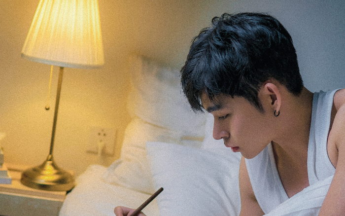 Xem ngay MV 'Có ai...' từ Jun Phạm để thấy rằng cô đơn không hề đáng sợ!