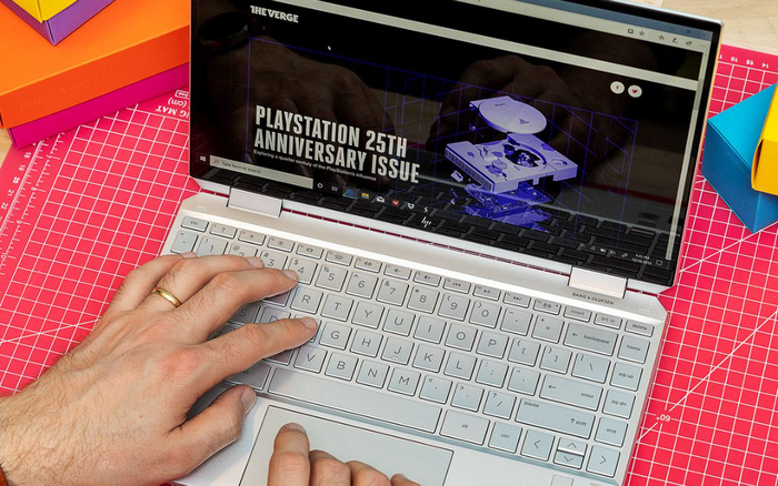 Thị trường PC 'nóng nhất' trong hơn 10 năm qua nhờ COVID-19