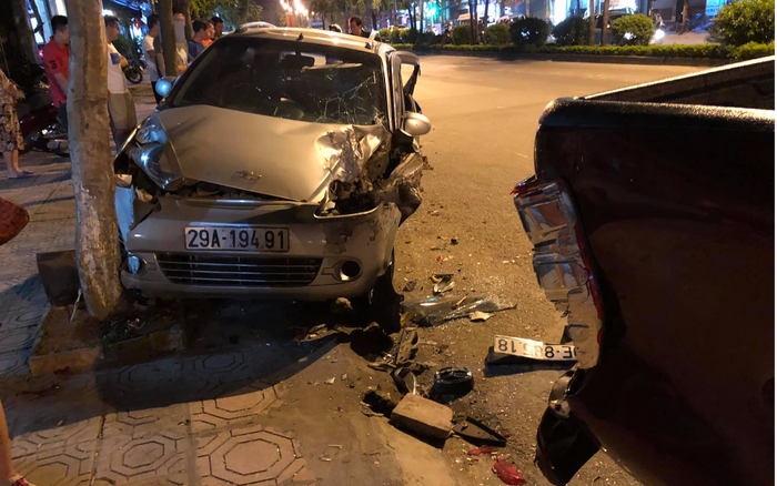 Lái xe Mazda 18 tuổi gây ra nhiều vụ tai nạn liên tiếp bỏ chạy điên cuồng khiến 1 người tử vong: Vượt nồng độ cồn, chưa có bằng lái