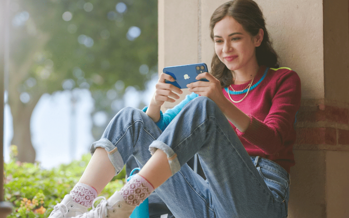 Đây là bằng chứng cho thấy người Việt Nam 'mê mệt' iPhone 12 như thế nào