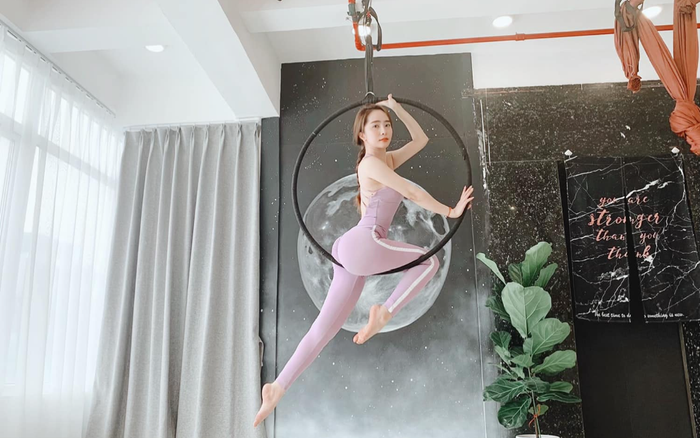 Sao Việt lên cơn sốt giảm cân bằng các môn thể thao bay lơ lửng như tiên nữ