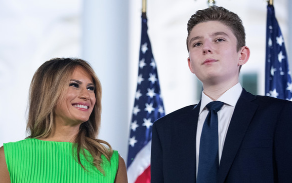 Melania Trump: Trải nghiệm nhiễm COVID-19 giống như 'đi tàu lượn siêu tốc', con trai Barron từng dương tính