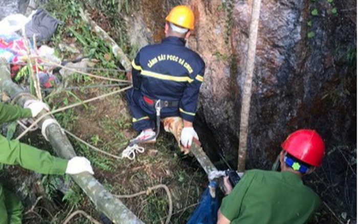 Đi tìm đá quý, nam thanh niên 19 tuổi bị rơi xuống hang sâu gần 150m tử vong