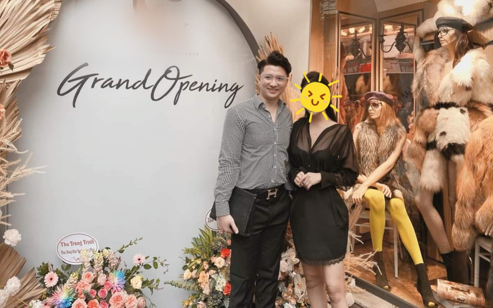 Trọng Hưng 'tay trong tay' với gái lạ sau 2 tháng ly hôn Âu Hà My