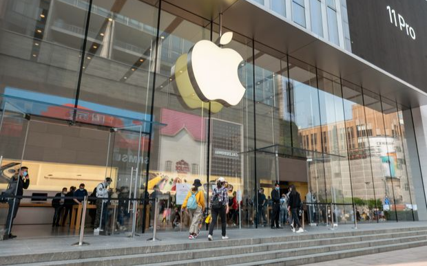4 điều ít người biết về những nhân viên bán hàng trong Apple Store