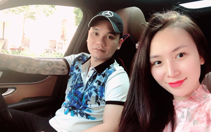 Bà xã Khắc Việt hạ sinh đôi trai gái đầu lòng, dàn sao Vbiz đồng loạt gửi lời chúc mừng