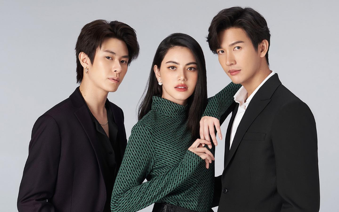 'Mùa hè của hồ ly' bản Thái chính thức đóng máy, sẵn sàng gặp Push Puttichai - Mai Davika trong năm 2021