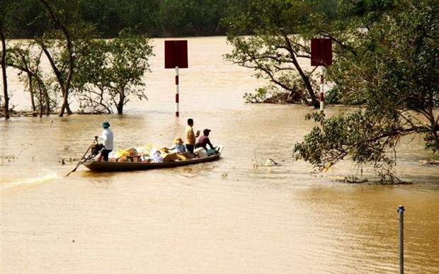 Thủ tướng Chính phủ tạm cấp 500 tỷ đồng hỗ trợ khẩn cấp các tỉnh miền Trung