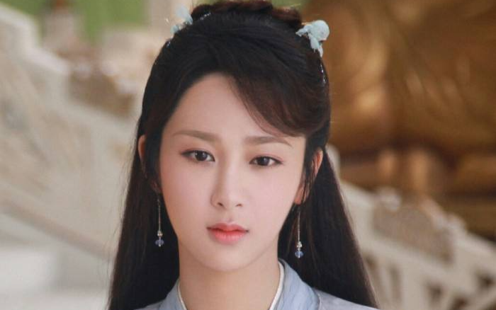 Rộ tin Dương Tử thay thế Lý Thấm đóng 'Khánh dư niên' phần 2?