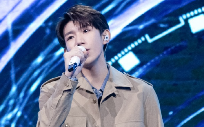 Bài hát mới của Vương Nguyên lên top tìm kiếm, hai thành viên TFBoys lên tiếng ủng hộ đồng đội