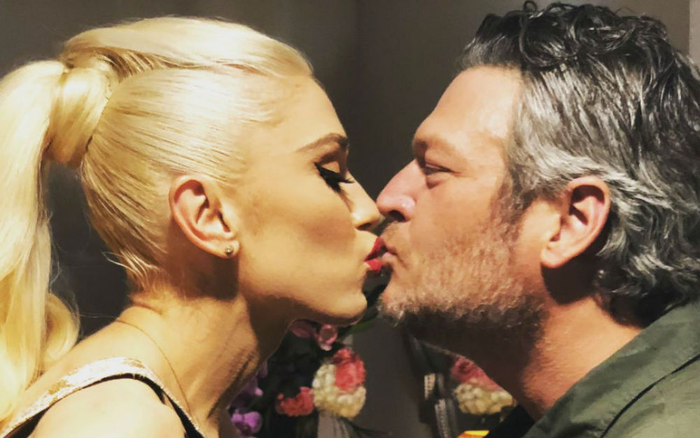 Gwen Stefani chính thức nhận lời cầu hôn từ Blake Shelton sau 5 năm bên nhau