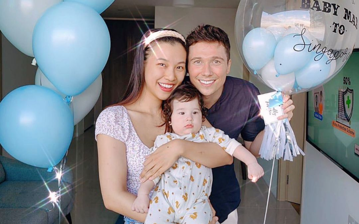 Con trai Hoàng Oanh tiếp tục gây sốt với sống mũi và góc nghiêng cực phẩm