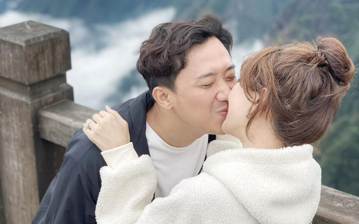 Trấn Thành cua đổ Hari Won trong 3 bữa ăn, 'cú chốt' bằng 1 tô mì sườn