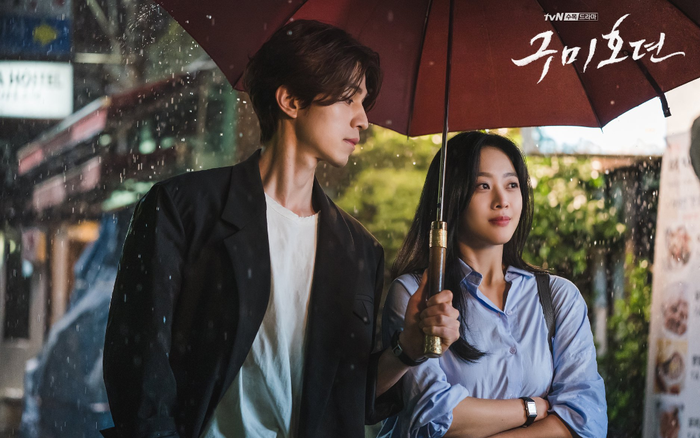 Tại sao 'Bạn trai tôi là hồ ly' của Lee Dong Wook thu hút người xem ở mọi lứa tuổi?