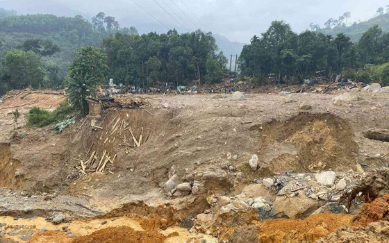 Lại thêm một vụ sạt lở núi ở Quảng Nam, 1 người mất tích, 1 người bị thương