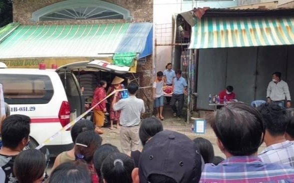 Người phụ nữ nửa đêm phát hiện người đàn ông cùng phòng trọ tử vong trong tình trạng khỏa thân