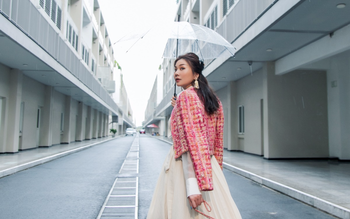 Thanh Hằng lên đồ sang xịn, bắn hình đỉnh cao khiến fan bối rối vì quá đẹp