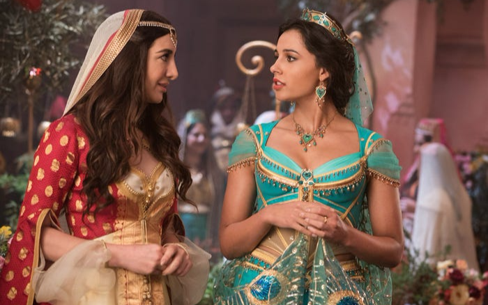 10 bí mật chưa kể về những chiếc váy huyền thoại của công chúa Disney