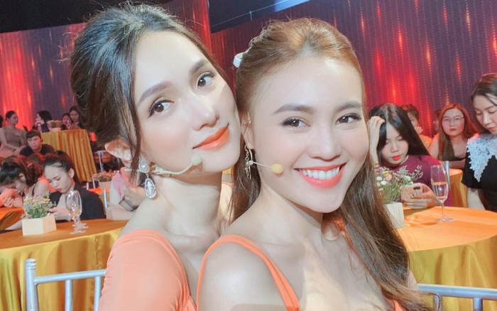 Ninh Dương Lan Ngọc bật khóc kể chuyện bị ung thư cổ tử cung, lời an ủi của Hương Giang gây chú ý