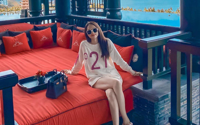 Hương Giang tuyên bố sắp ra sản phẩm âm nhạc mới sau ồn ào với anti-fan?