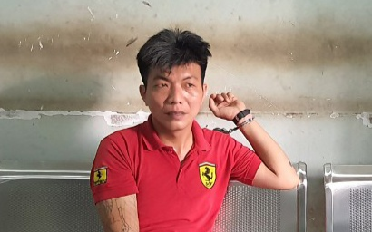 Bắt tên cướp giật điện thoại, kéo lê cô gái 500m trên đường