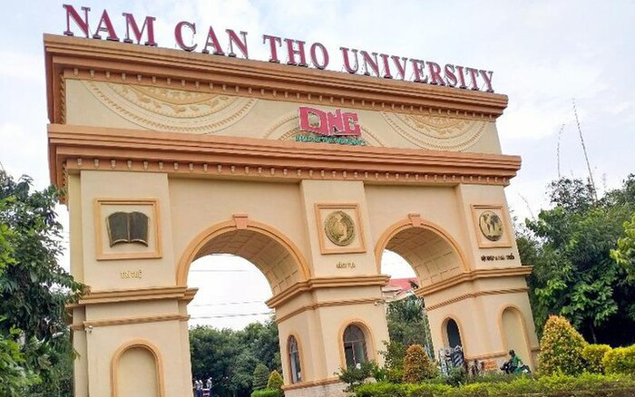 Trường Đại học bắt buộc đóng tiền trồng cây xanh: Sai sót của Hội sinh viên