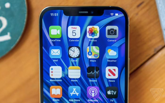 Chẳng ai ngờ những chiếc iPhone hào nhoáng lại có khởi đầu như thế này