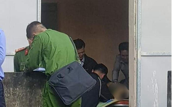 Can ngăn xô xát, thượng uý công an bị đánh tử vong