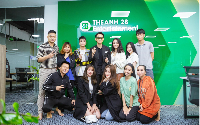 '60 Giây' - Fanpage triệu like có sức ảnh hưởng mạnh mẽ đến giới trẻ Việt