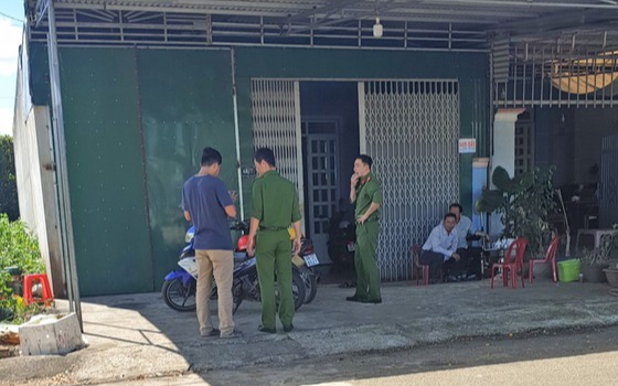 Mẹ trầm cảm dìm con trai 9 tháng tuổi trong xô nước tử vong thương tâm