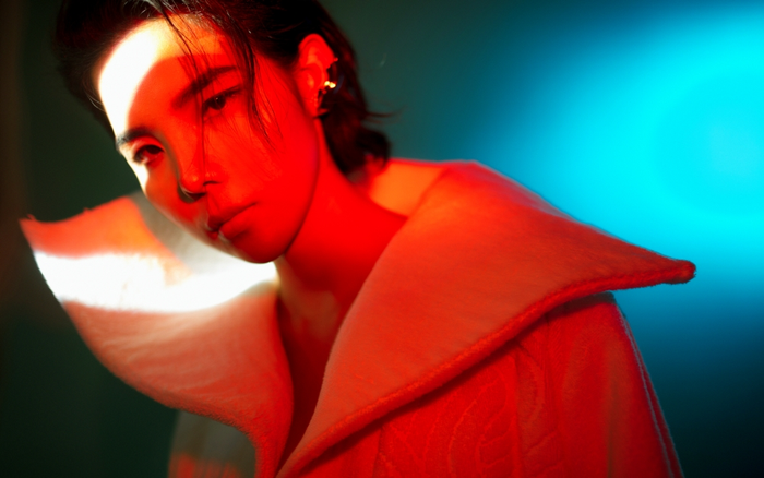 Một triệu năm ánh sáng và vũ trụ chuyện tình của Vũ Cát Tường