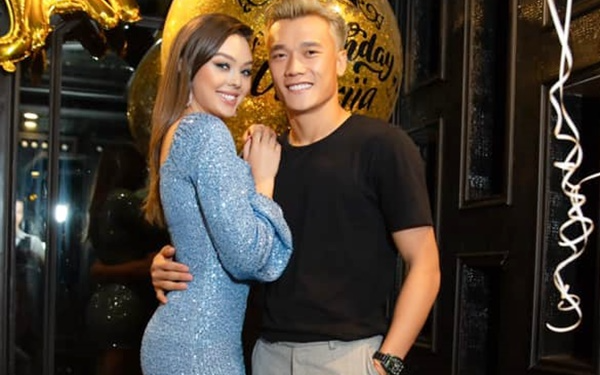 Thủ môn Bùi Tiến Dũng trong nỗi lo bị thanh lý sớm: Từ 'hero' về 'zero'?