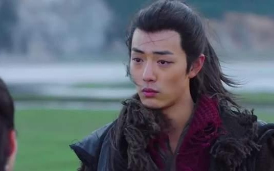 Tiêu Chiến tàn tạ trong phim 'Lang điện hạ'