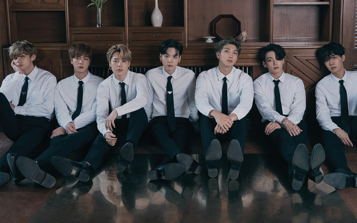 BTS xuất hiện cực điển trai, chia sẻ về album 'BE' tại buổi họp báo