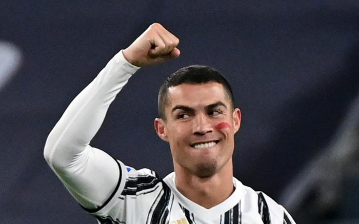 Juventus 2-0 Cagliari: Tuyệt đỉnh Ronaldo